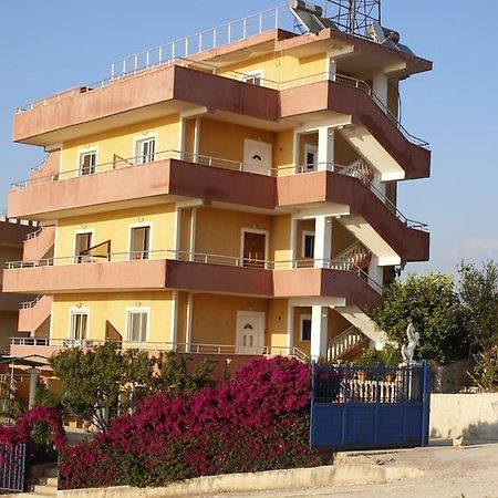 Apartments Vila Ardi Sarandë Kamer foto