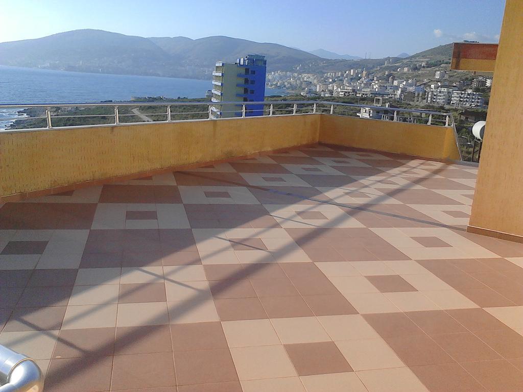 Apartments Vila Ardi Sarandë Buitenkant foto